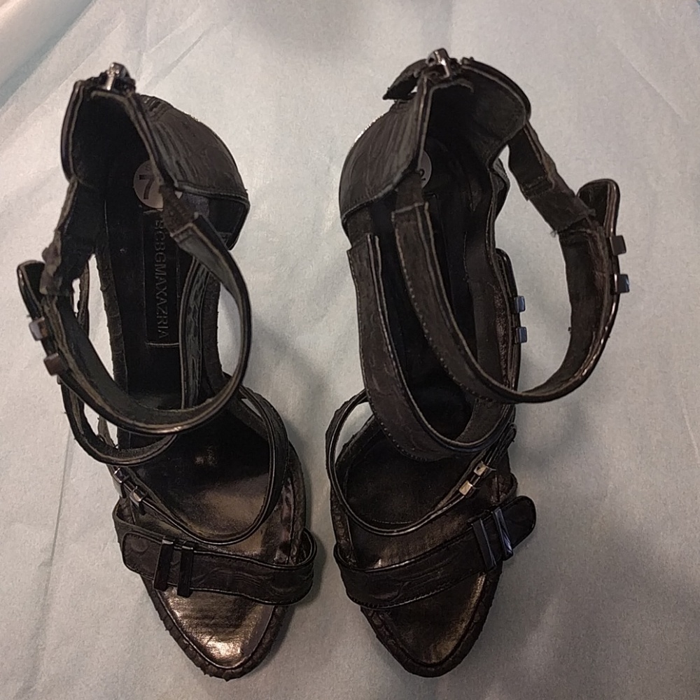 Bcbgmaxazria Denize Glazed Python Sandals 7.5 - image 3